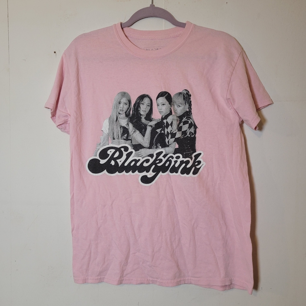 Pink Blackpink Graphic T-Shirt Size Medium